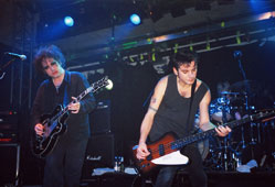 2003 12 11 Live